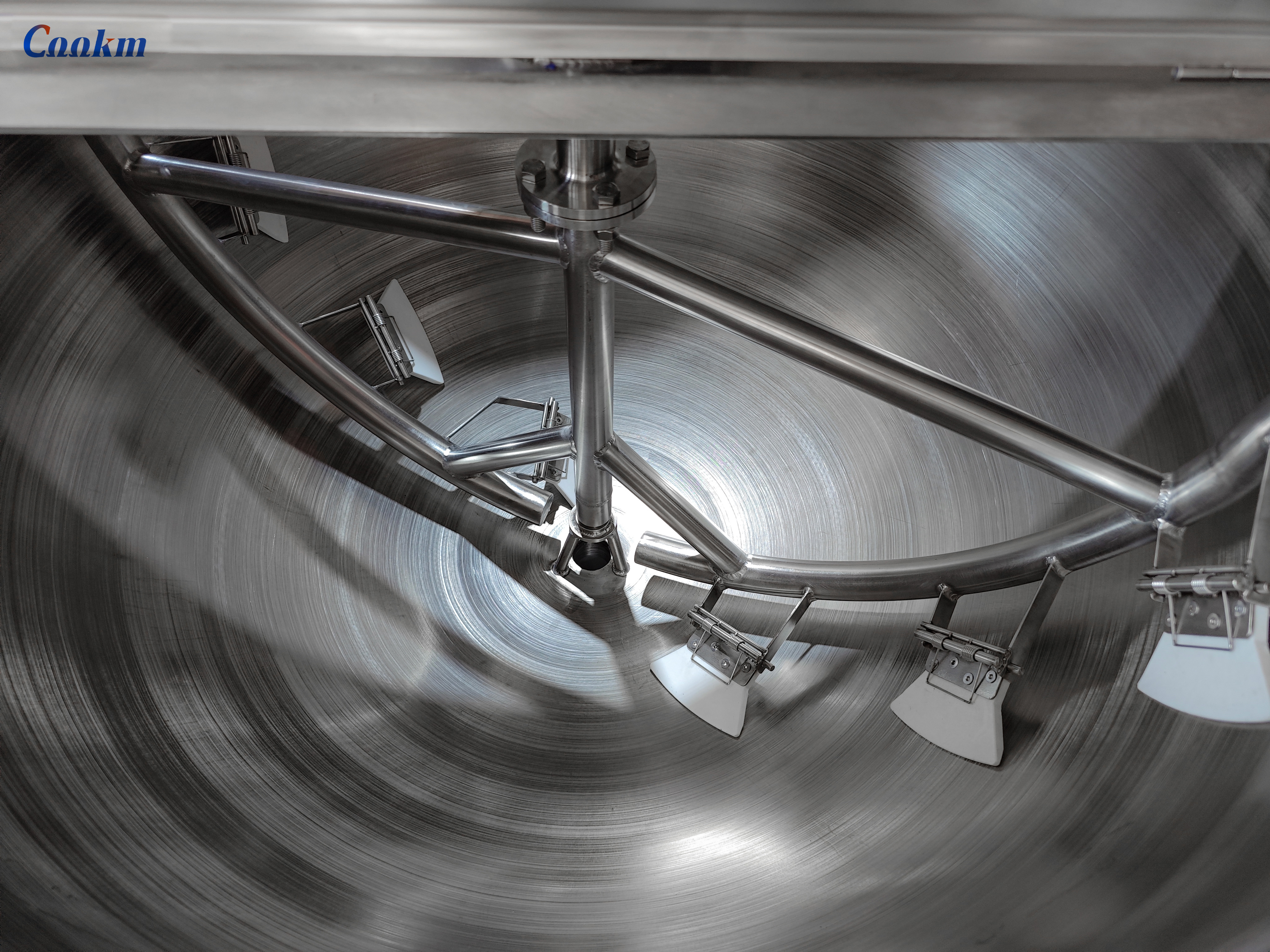Vertical mixing jacketed kettle