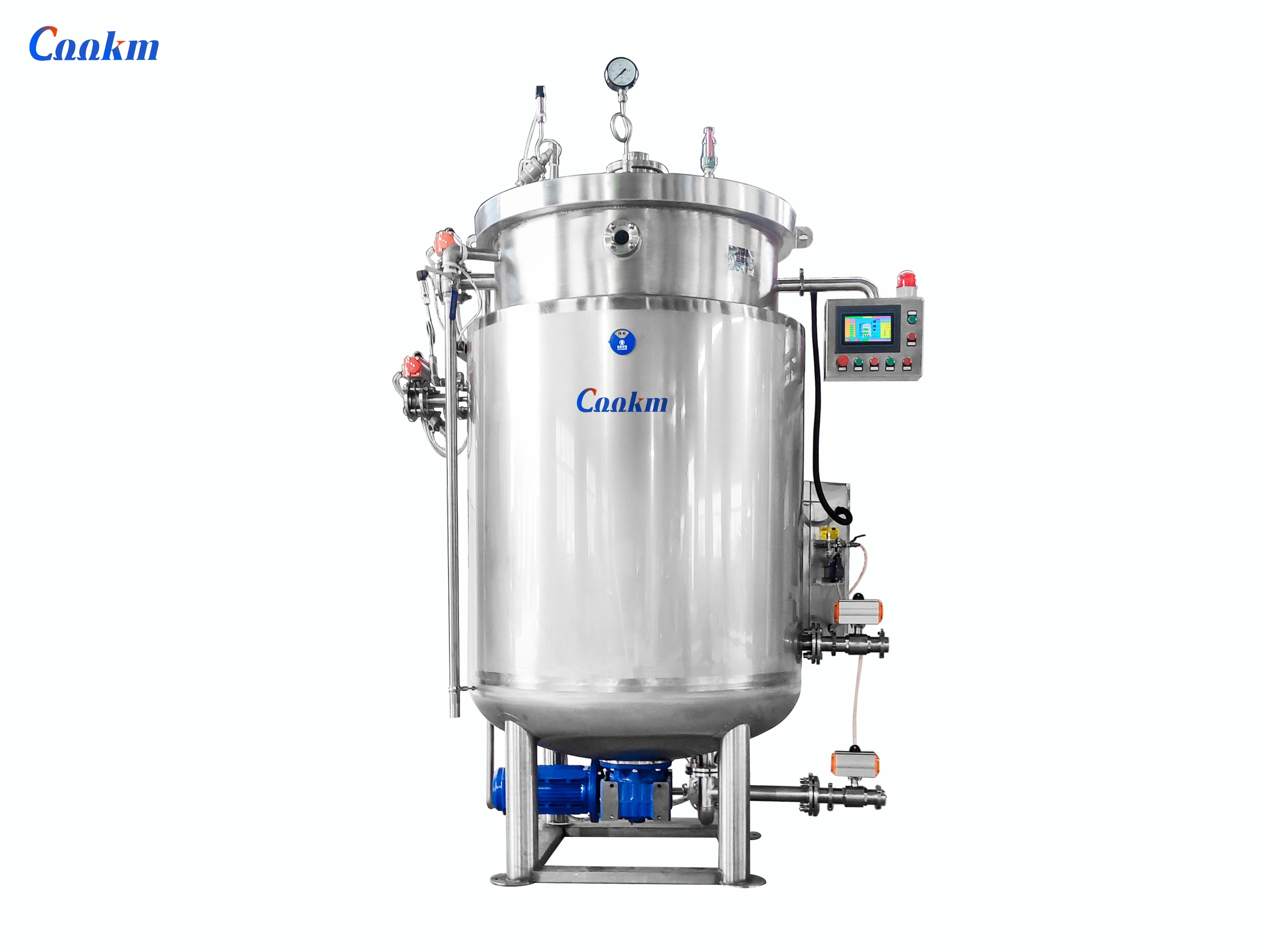 Vacuum sealed pressure cooker with agitator
